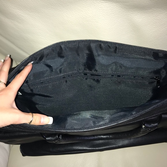 TRADED double leather Brookstone laptop bag - Picture 3 of 5